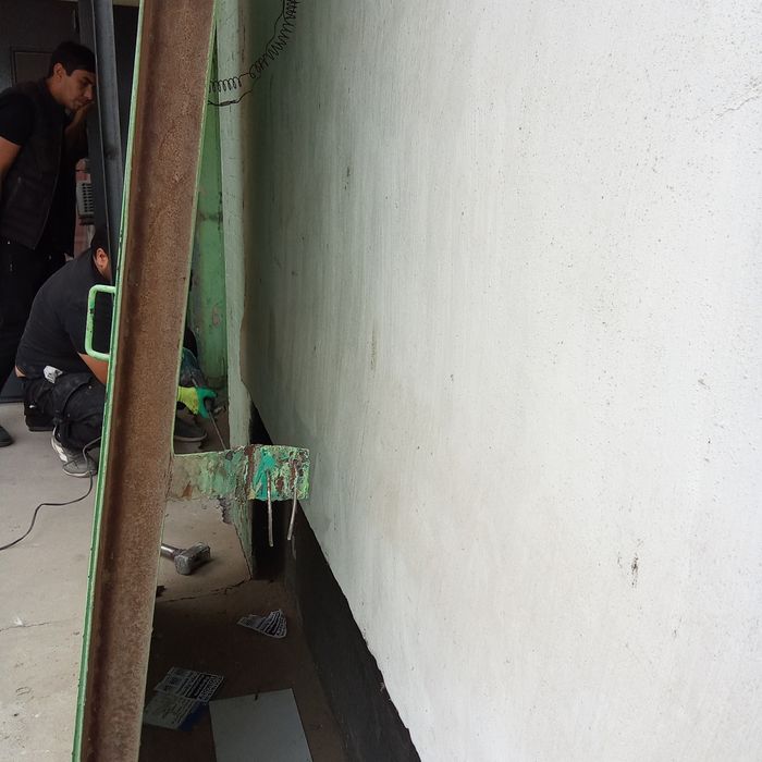 Подъездные двери