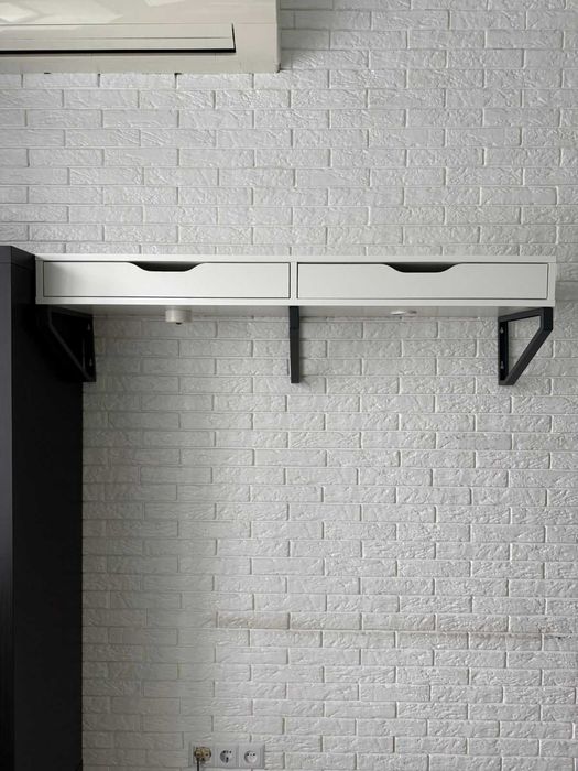 Продам полку IKEA ЭКБИ АЛЕКС с ящиками