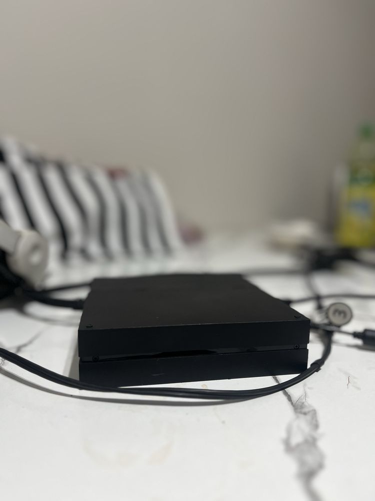 PS4 VR виртуальные очки с PS Camera и диски в подарок