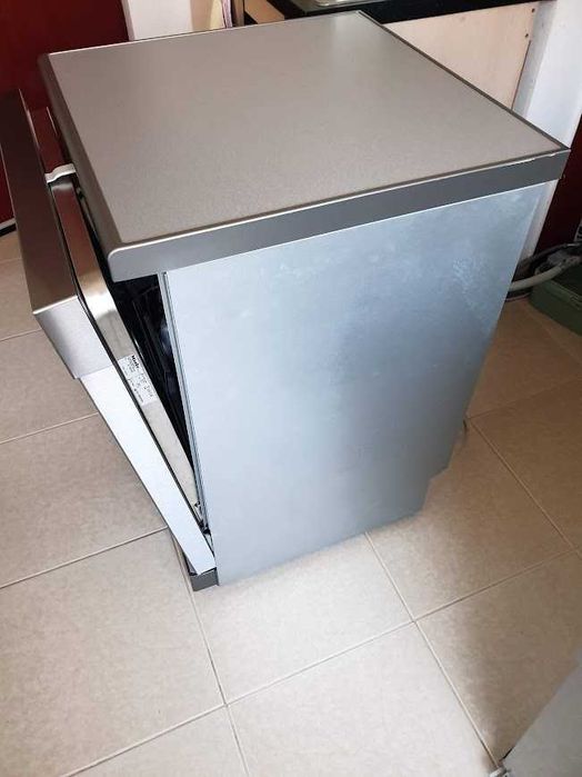 Inox - Съдомиялна Miele - Auto Open - 14 Комплекта - Свободностояща