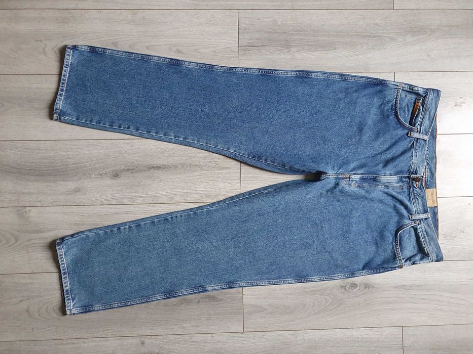 Blugi WRANGLER "Texas" - Marime W42 L32 (Talie 107 cm)