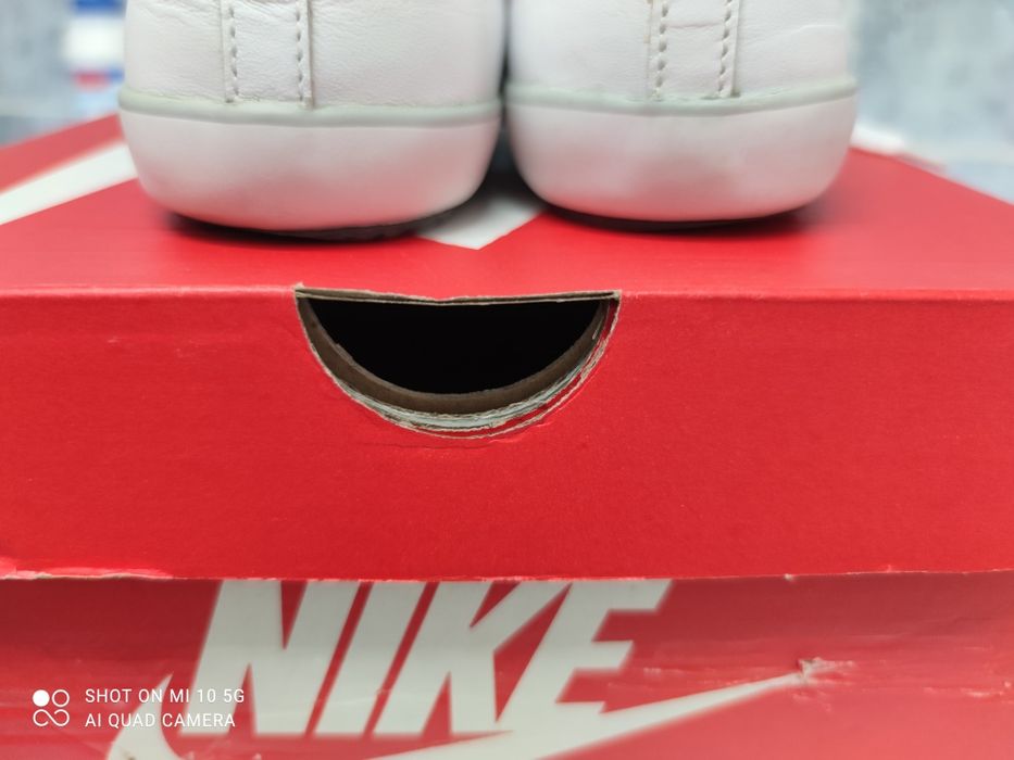 Tenisi NIKE Autentici 37 nterior 24 cm