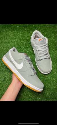 Nike SB-Dun Low Grey Gum