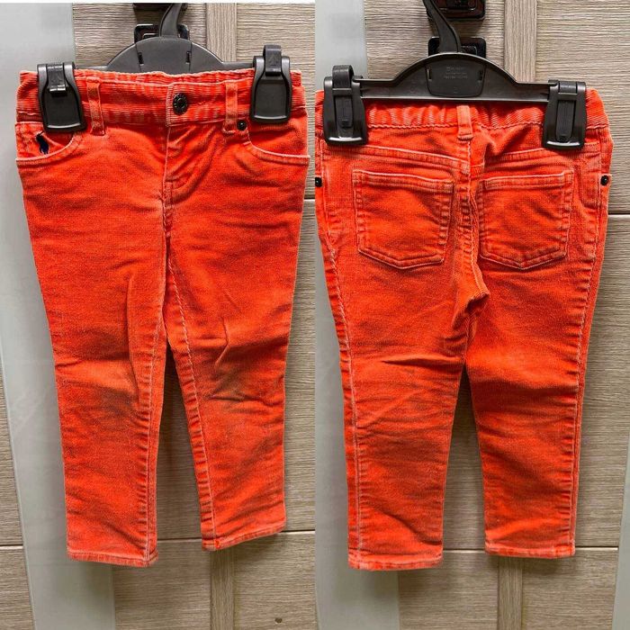 детская  одежда .