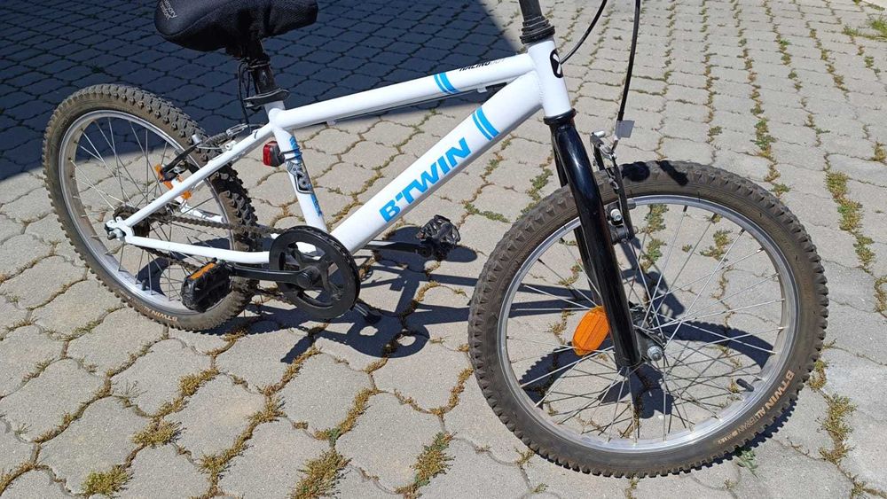 Bicicleta 20" BTWIN (copil 6-12 ani)