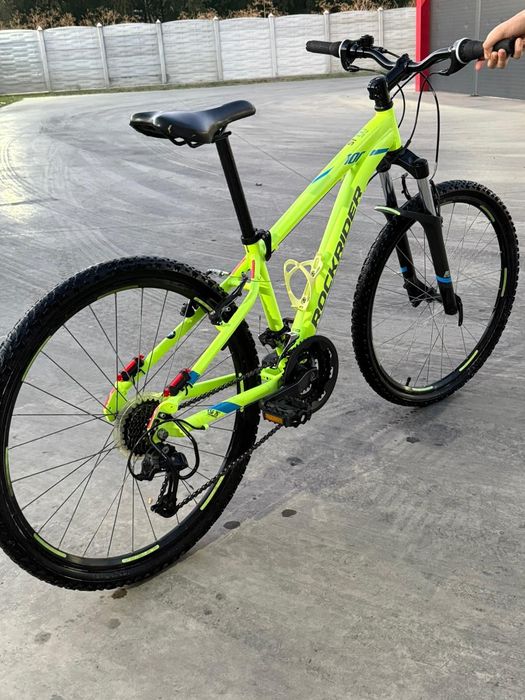Vând bicicleta rockrider ST100