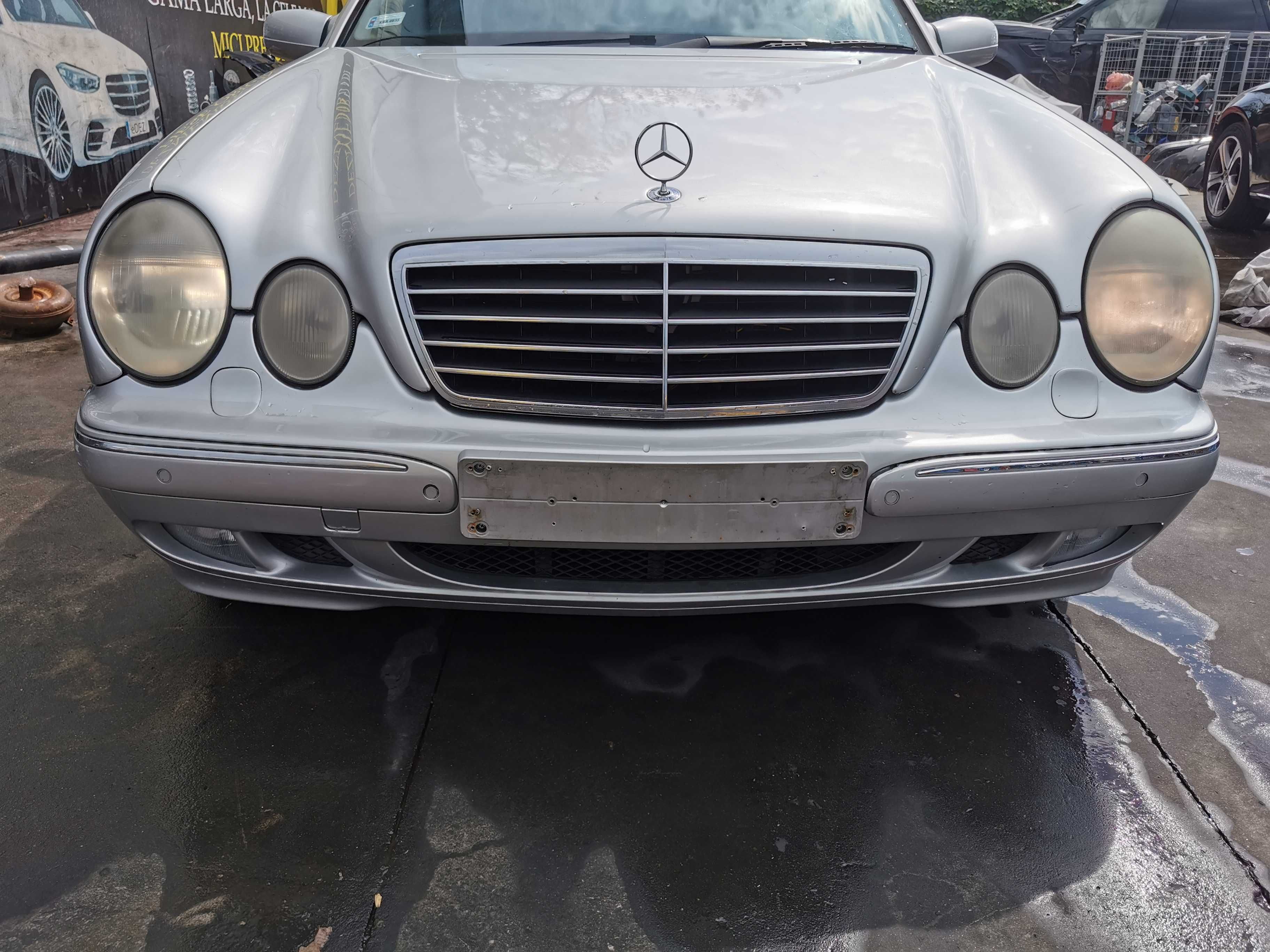 Dezmembrez mercedes e class w210 e320d/bara fata w210/far w210/aripa/