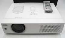 Projector Sanyo PLC-XU105 Pro Xtrax Multiverse 4500 Lumens