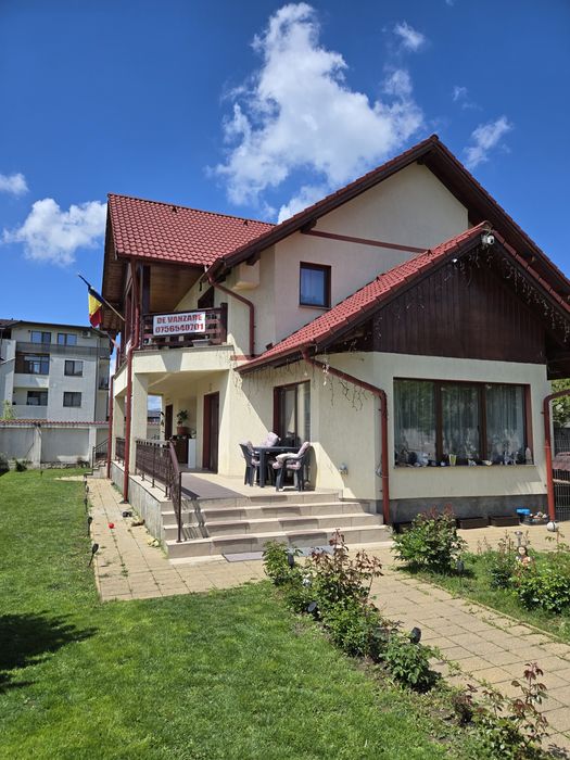 Casa de vanzare in cartierul Tractorul