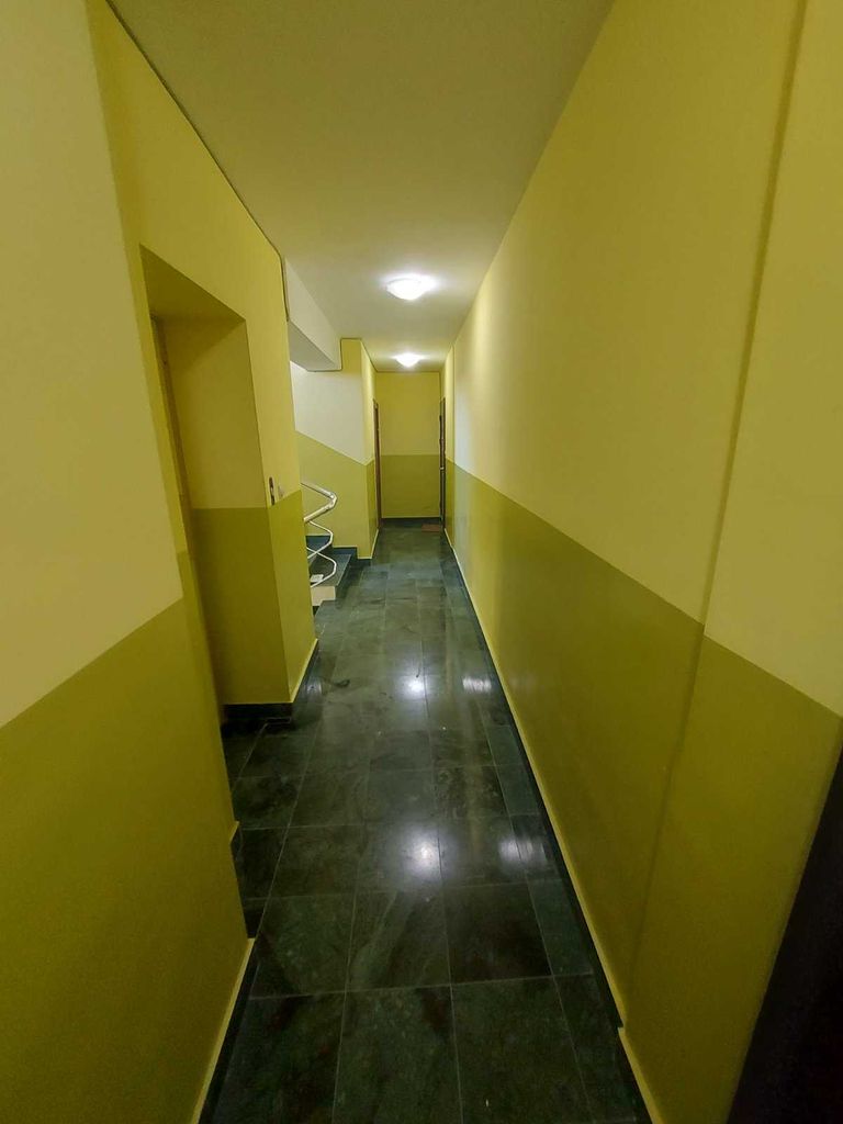 Продава се Двустаен апартамент в Търговище, Вароша - 40 кв.м за 1237 €/кв.м - Снимка #11