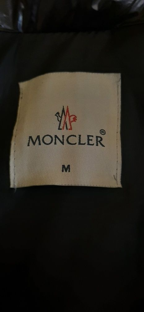 Geaca moncler maya M