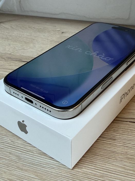 Iphone 16 PRO - 256 GB - Natural Titanium - ESIM + Accesorii originale