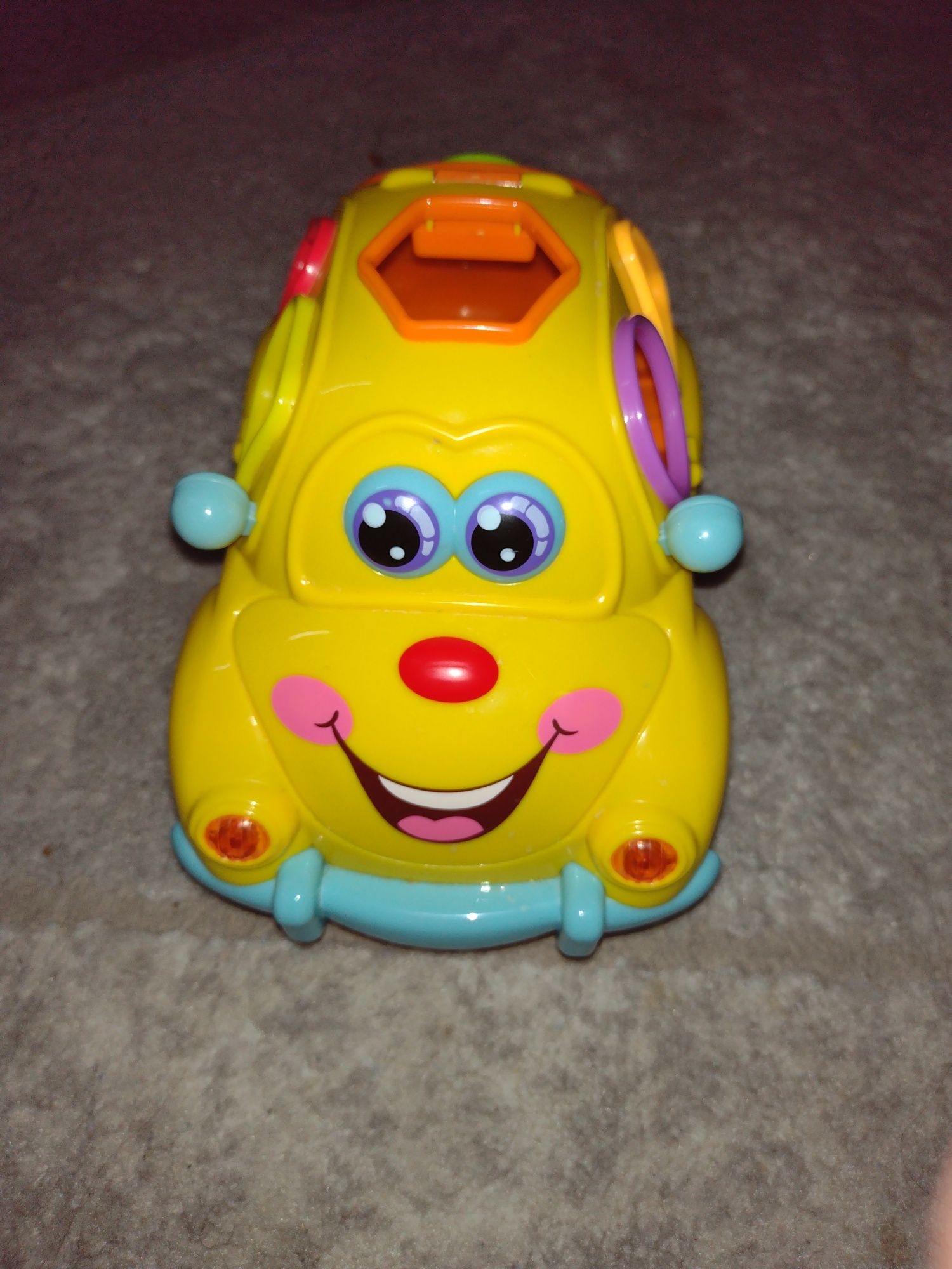 Fisher Price masinuta