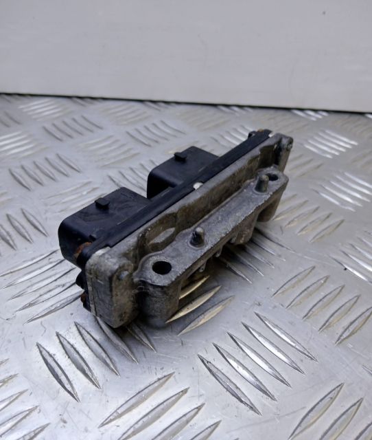 Calculator Motor ECU 1.2 (1999-2012) 46825210 Fiat Punto a 2-a genera