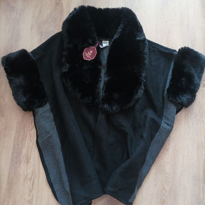 Alfredo Pauly пончо,наметало