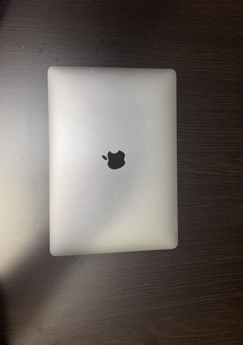 Macbook air M1 2020 space gray 256gb ssd 8gb ram