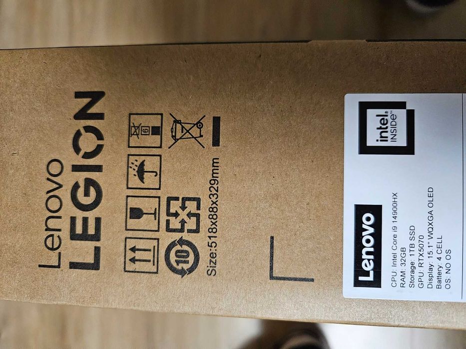 Lenovo Legion 5 15IRX10  Inte I9 14900HX RTX5070