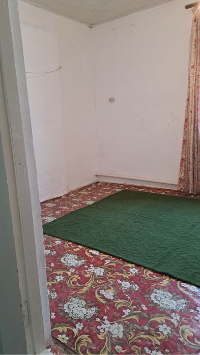 Тасбугет 18 маршрут конечкасында 7 комн планды уй 80.000