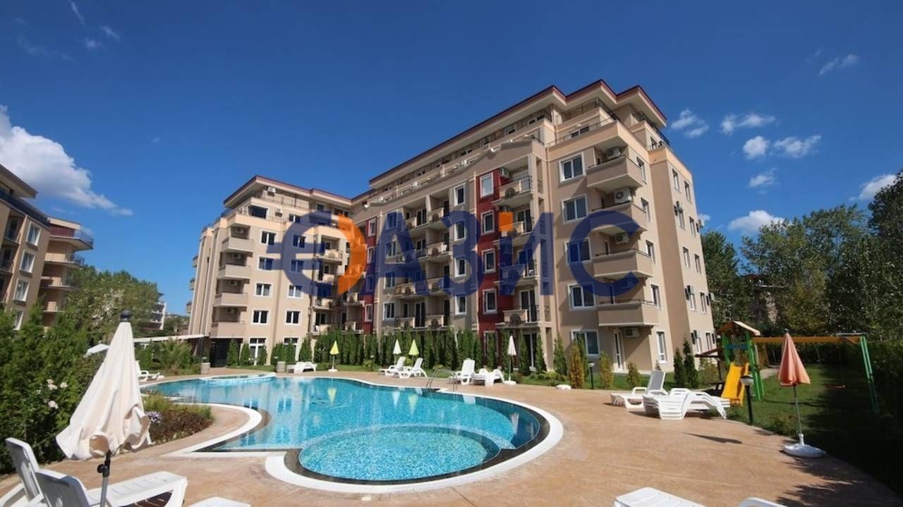 Двустаен апартамент в комплекс VIP Zone, 63 кв.м., Слънчев бряг,