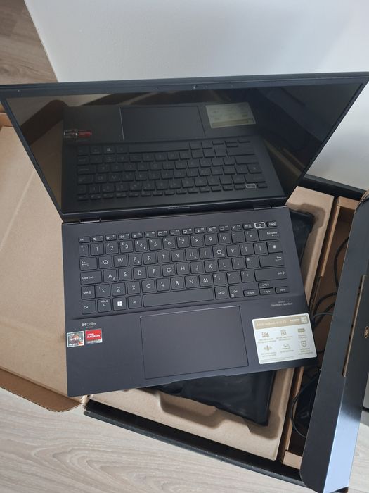 Asus Zenbook 14"  OLed 2.8K, Ryzen 7, 16Gb, 512Ssd, Iluminata