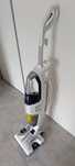 Aspirator vertical Rowenta în garanție