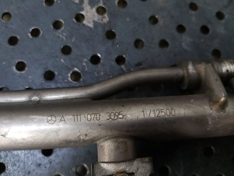 Rampa injectoare 2.0 b mercedes clk a208 a1110703095