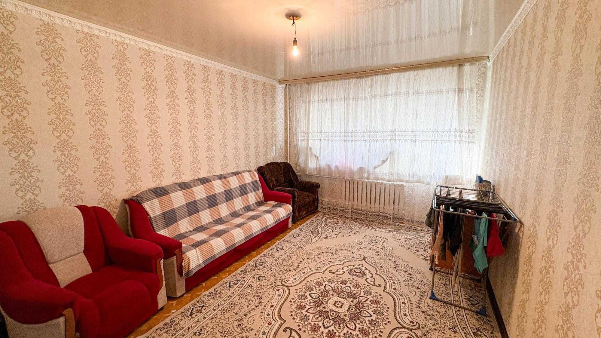 Продам 2х комнатную в центре Данил Империя