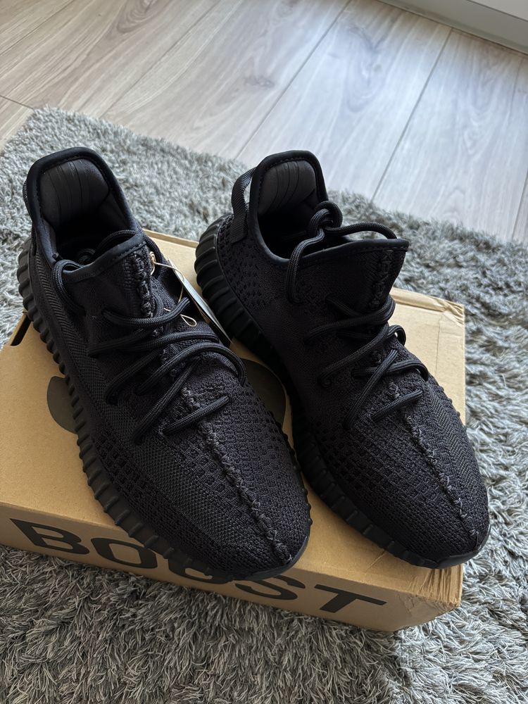 Yeezy Boost 350 Onyx