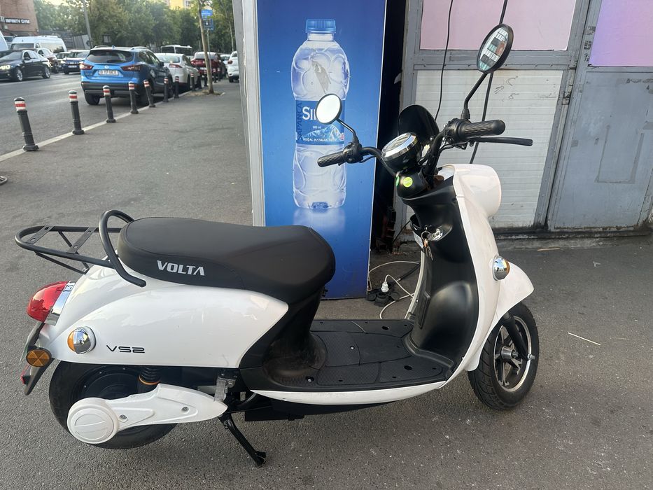 Vand scuter electric