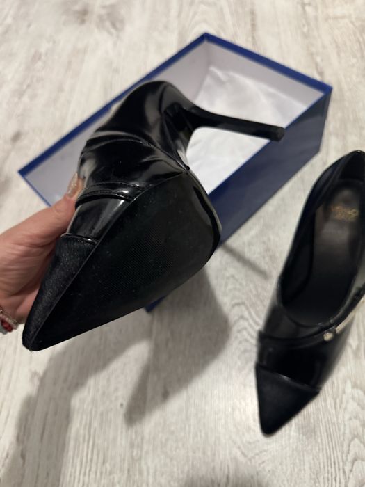 Обувки Versace jeans