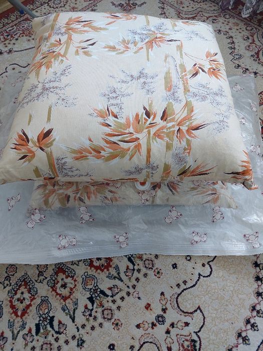 Срочно продам подушки