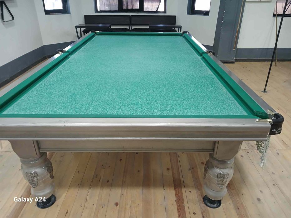 Billiard stol sotiladi