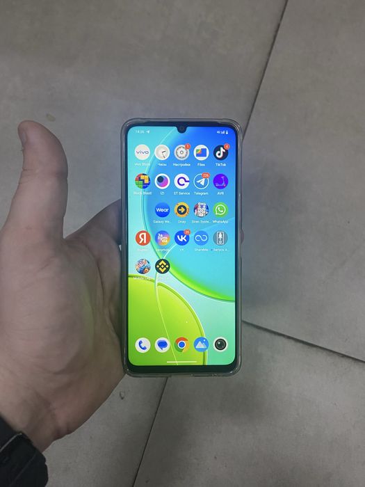 Продам vivo i04 128 гб