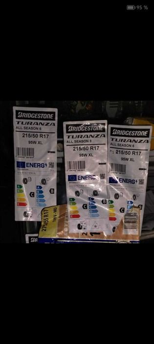 Vând cauciucuri Bridgestone M+S 215 55 R 17