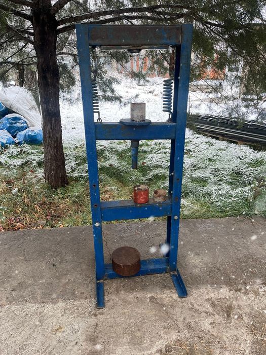 Пресс рама без домкрата