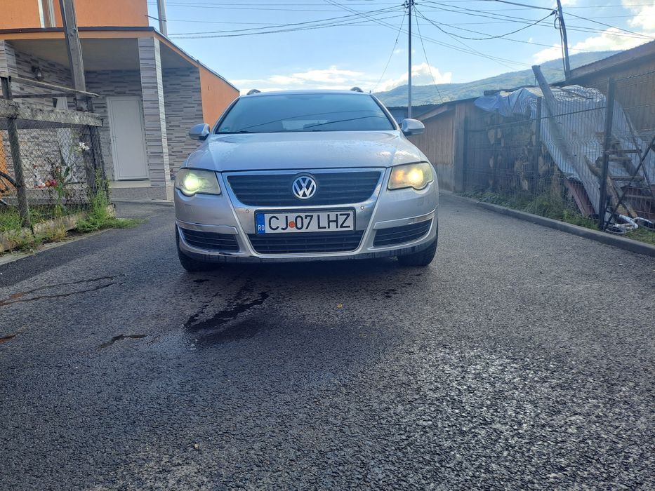 Vând Pasat B6 2008 motor 2.0 140Cp