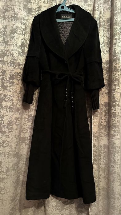 Пальто в очень хорошем состоянии