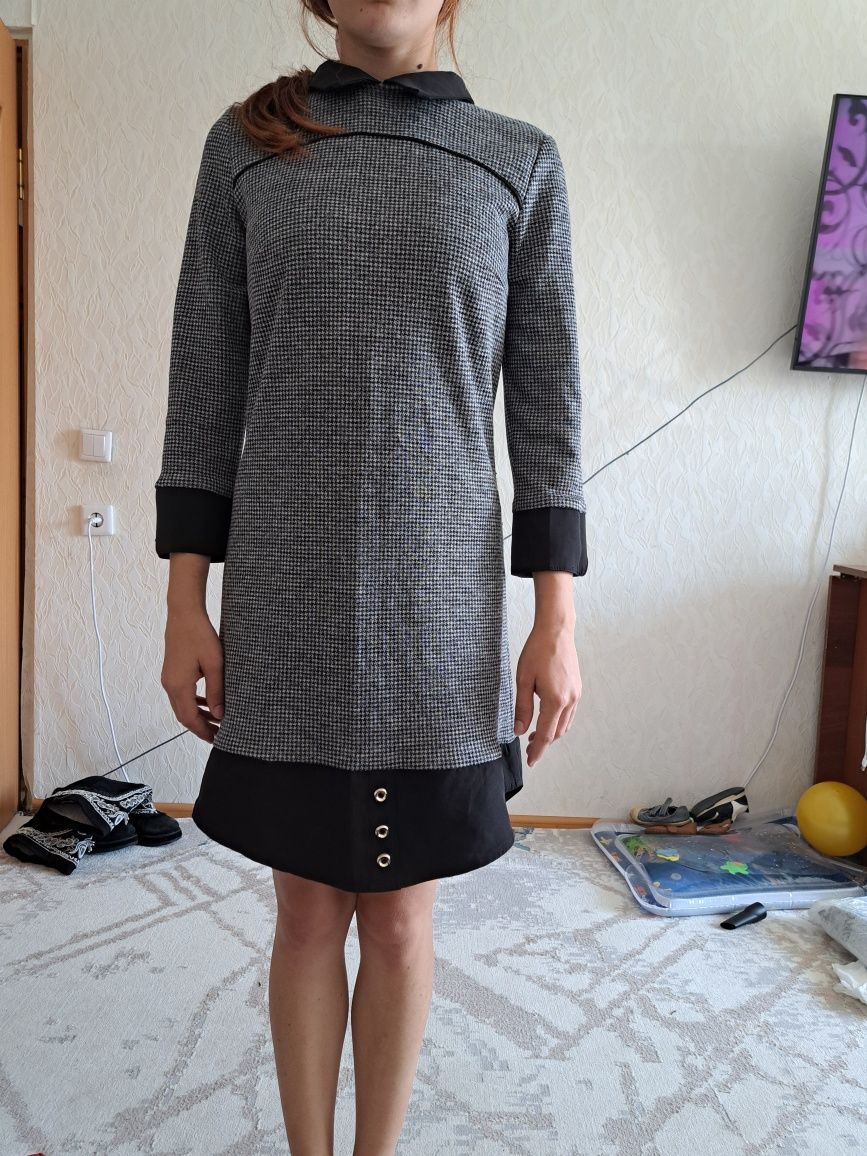 Продам одежду женскую классическую