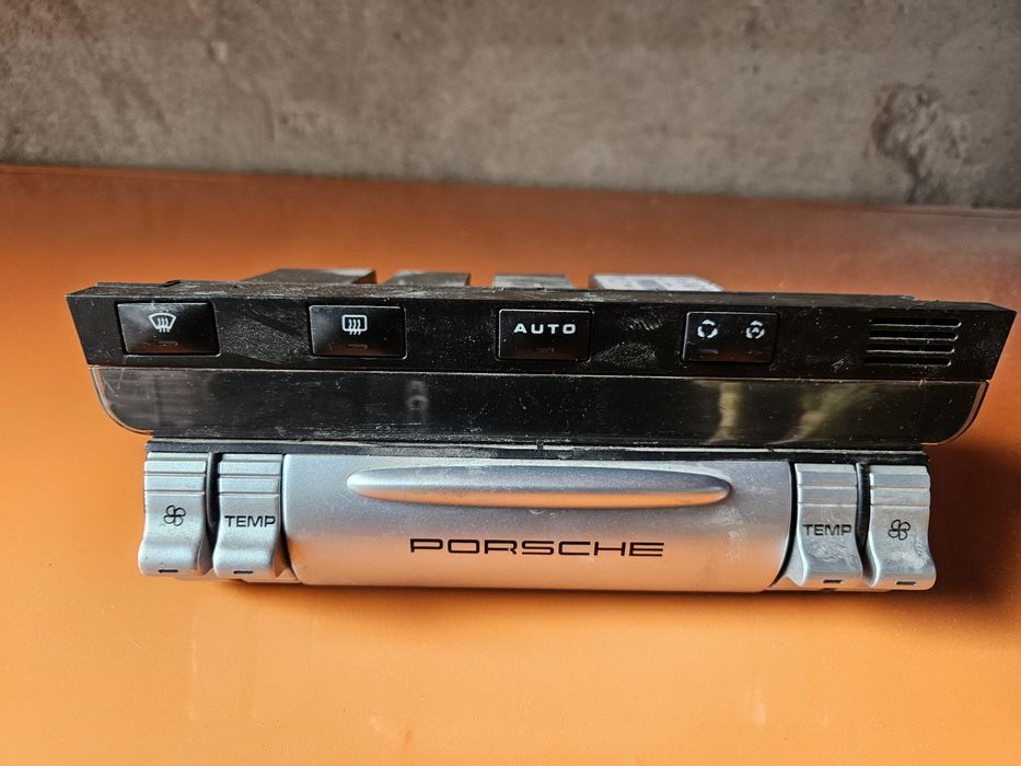 Управление климатроник за Porsche Cayenne