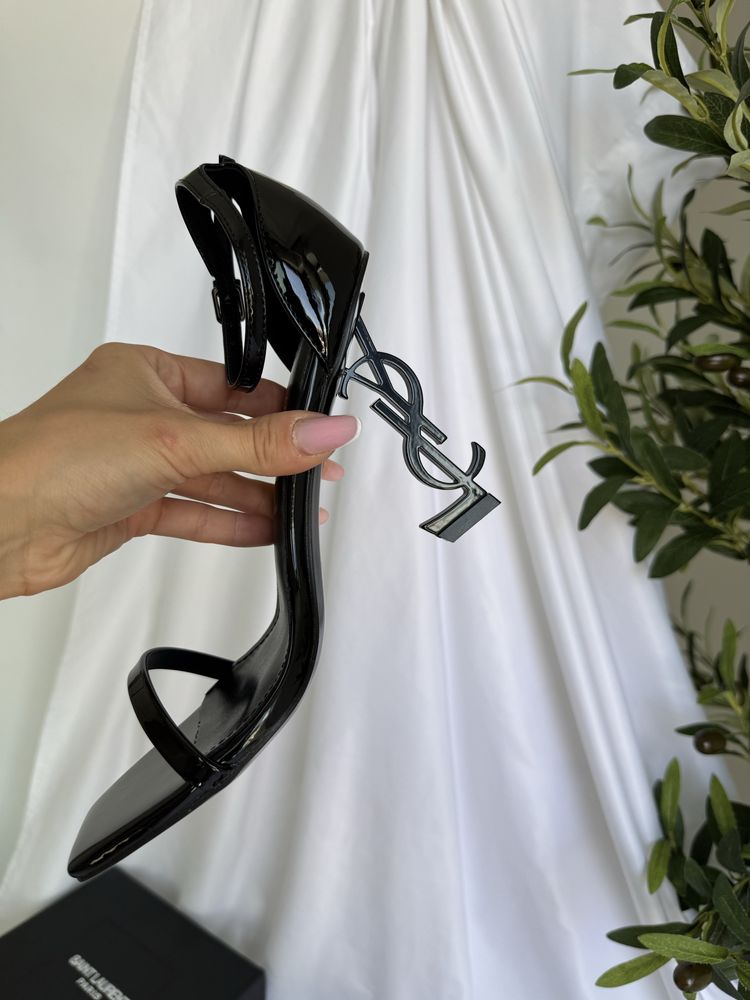 Sandale ysl yves saint laurent marime 38