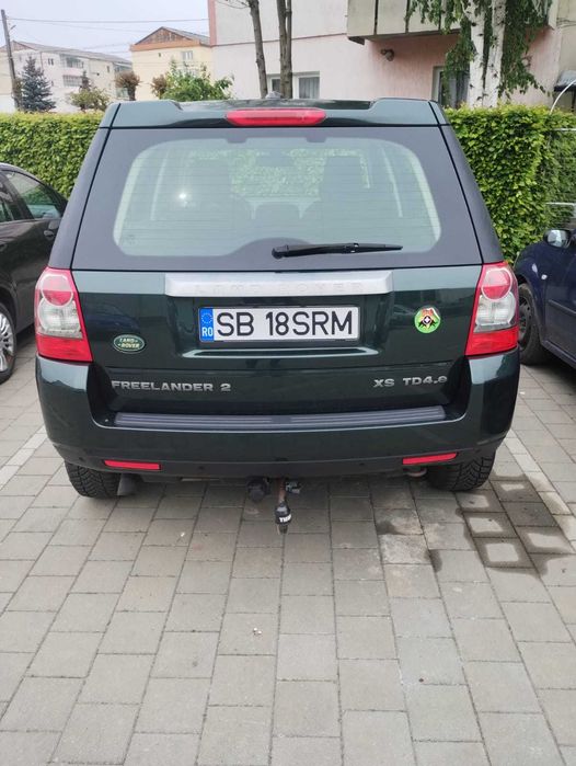 Vând Land rover freelander 2