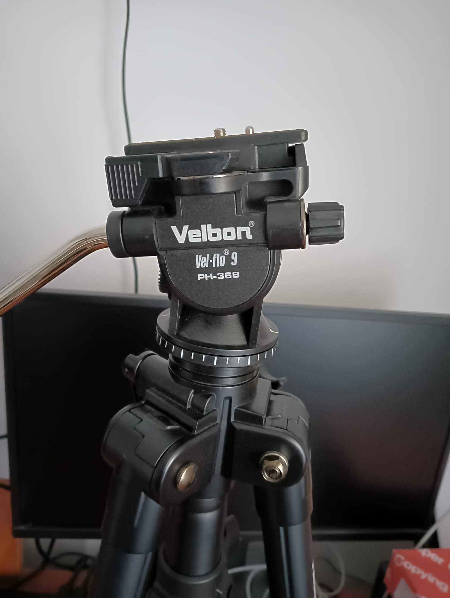 Tripod Velbon DV-7000N, stare impecabila, folosit extrem de putin