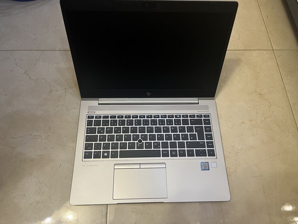 Продавам HP EliteBook 830 G5 Intel Core i5-8350, 8GB,SSD 256gb