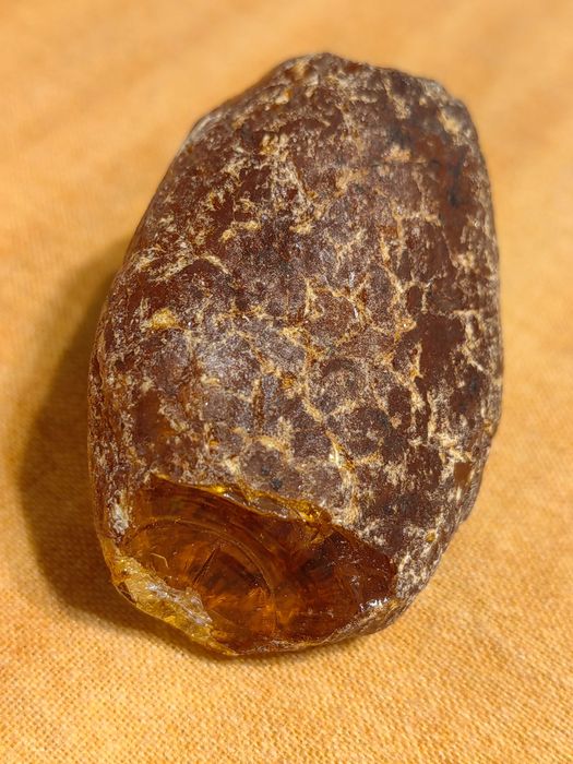 Голям Самороден Необработен Кехлибар Янтар 210,8 карата