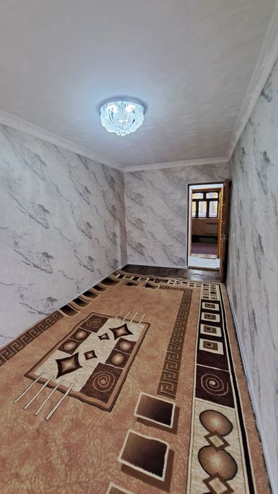 Чирчик шахар
3-микрораён   
#2-хона 2-этаж
Квартира ижарага берилад