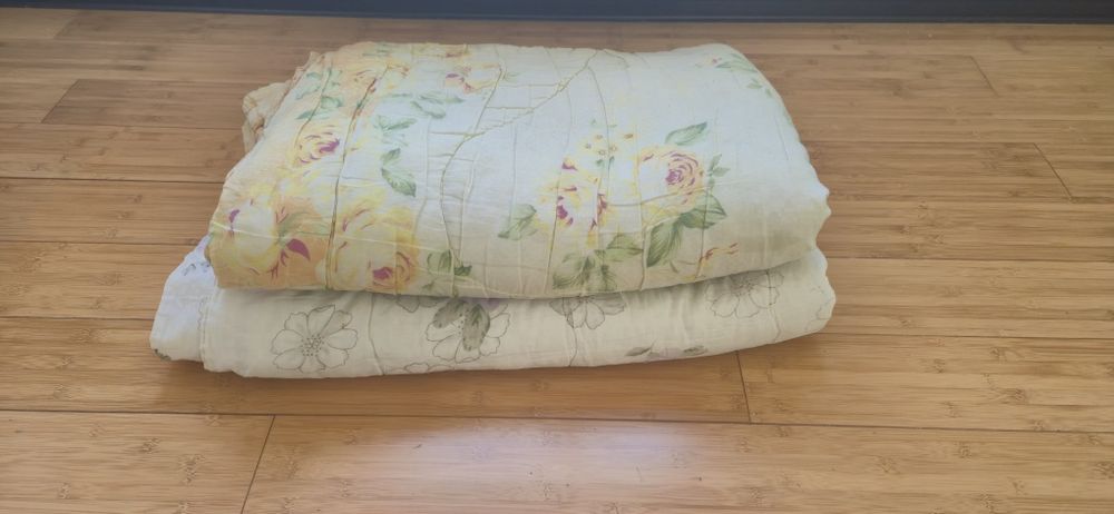 Одеяло б/у 1500 тг.