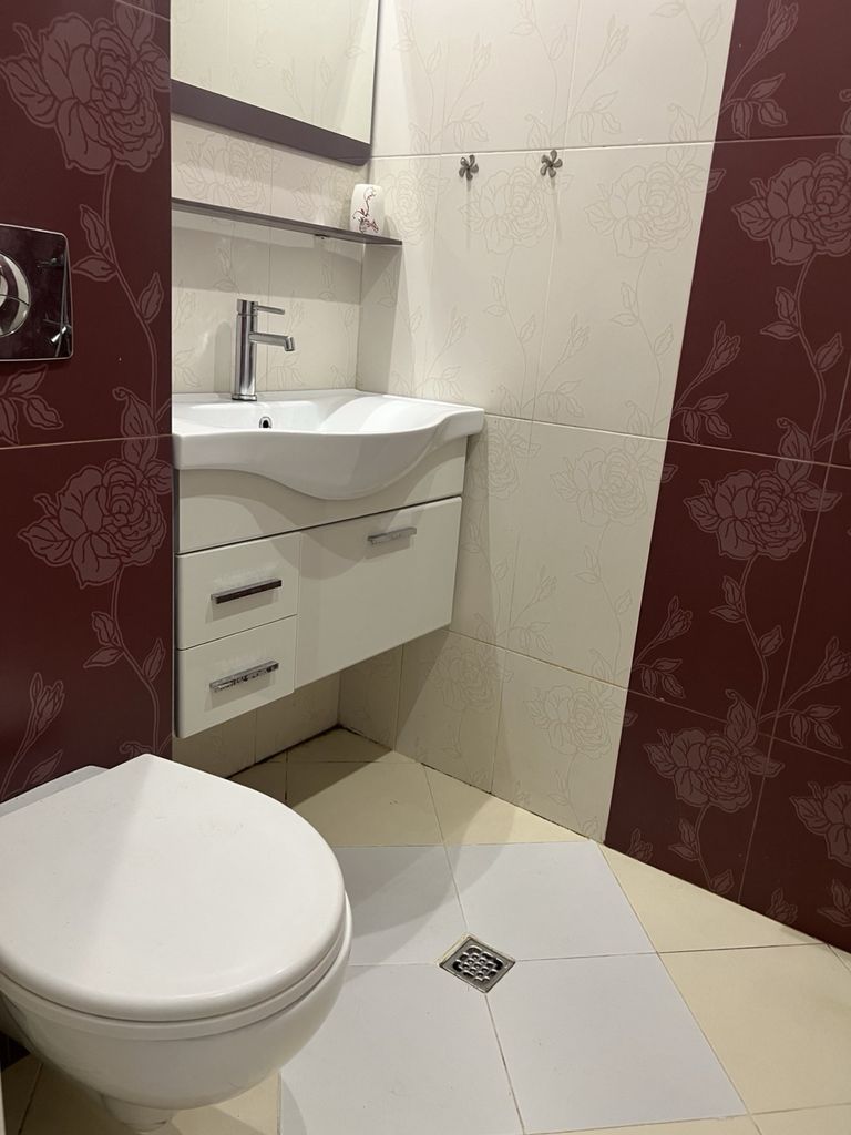 Продава се Тристаен апартамент в София, Зона Б-18 - 84 кв.м за 2679 €/кв.м - Снимка #7