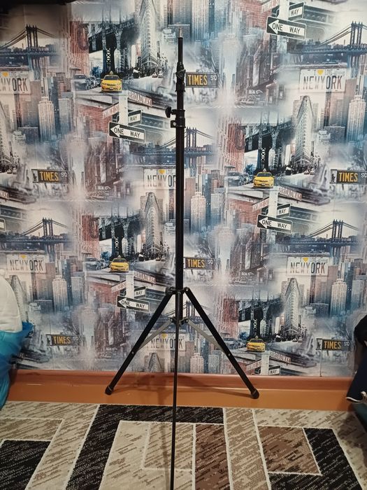 Штатив для фото металлически1