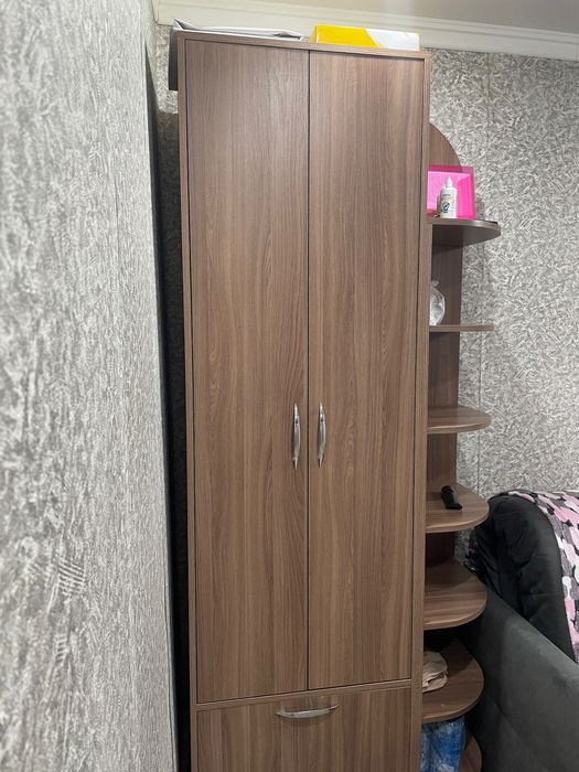Продам шкаф в хорошем состоянии