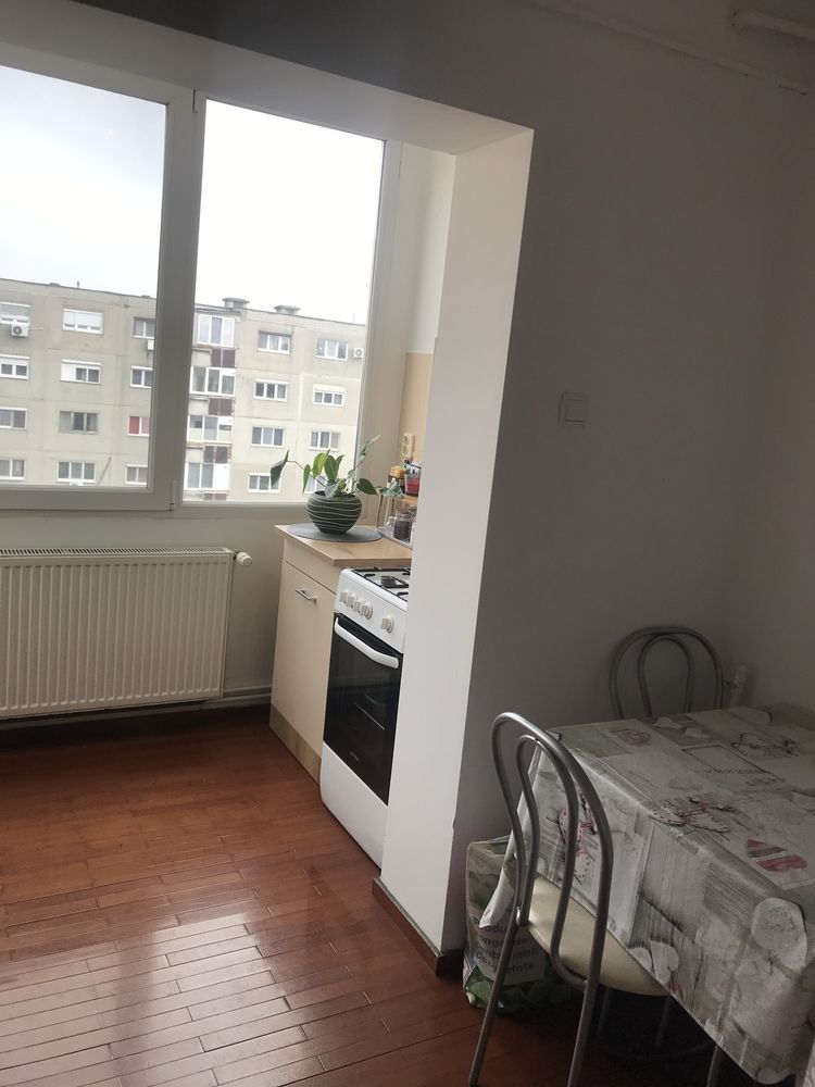 Proprietar, vand apartament 3 camere, 2 bai, Aradului